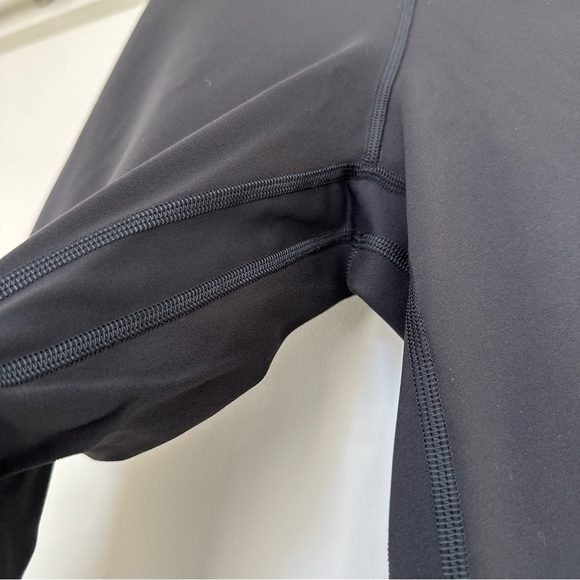 Lululemon Align High-Rise Mini Flare Pant Black Size 6 Regular - Picture 8 of 9